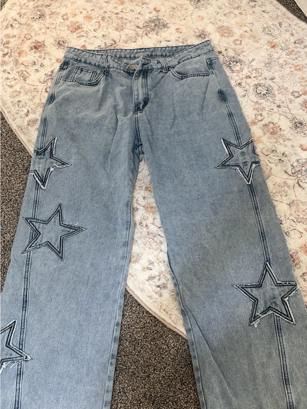ROMWE Light Blue Washed Denim Jeans with Branded Button